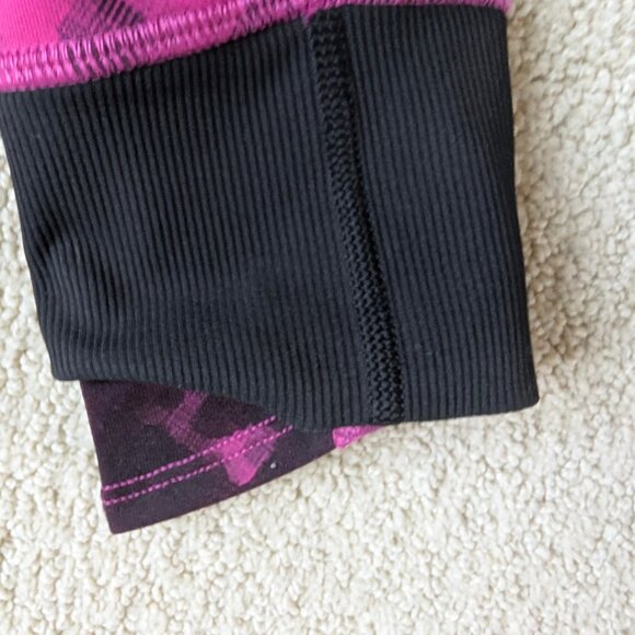 EUC Lululemon Daily Practice Jacket Blooming Pixie Raspberry Black Women's 8 run - Picture 9 of 14